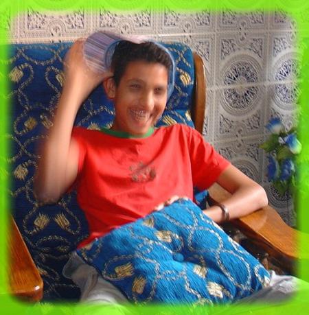 ^_____________^ ' !